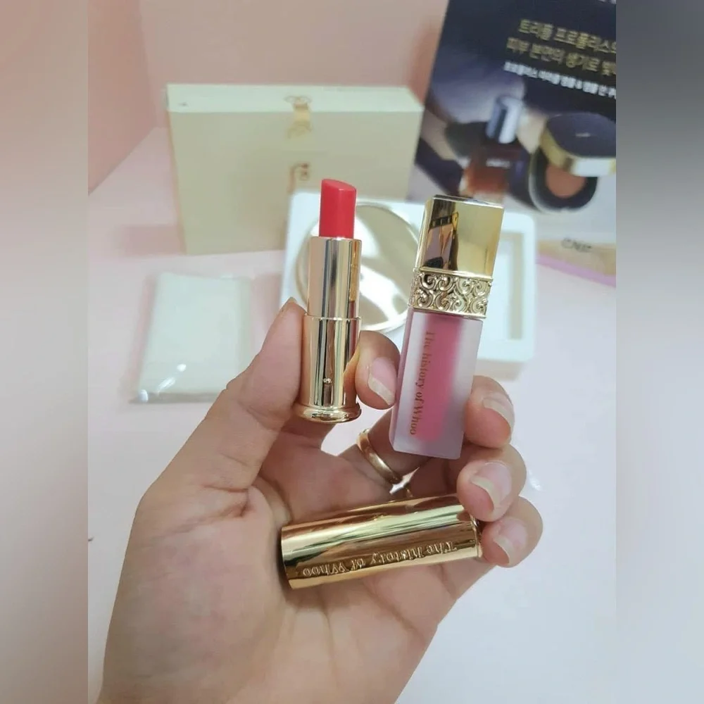 The History of Whoo Gongjinhyang Mi Luxury Glow Press Powder No.1 Special Set